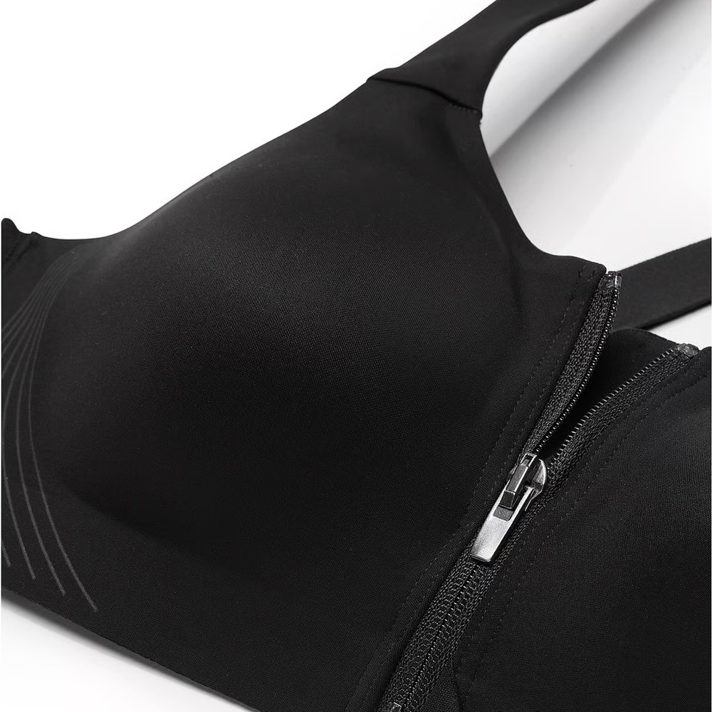 VSX Knockout™ Front-Close Sports Bra
High Impact - Picture 4 of 7